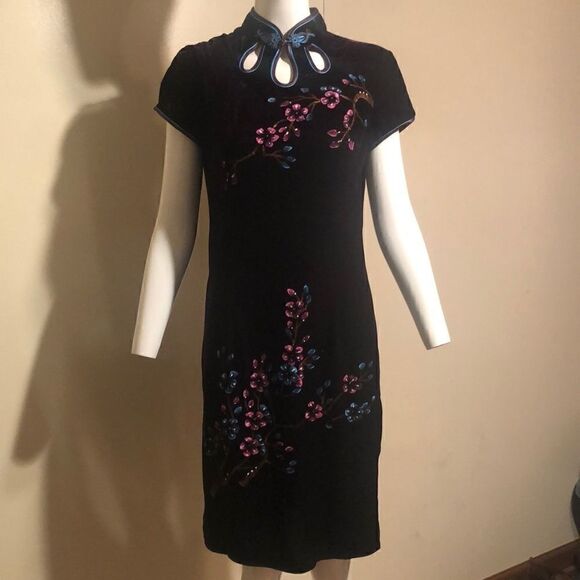 Shen Zhen Dress
